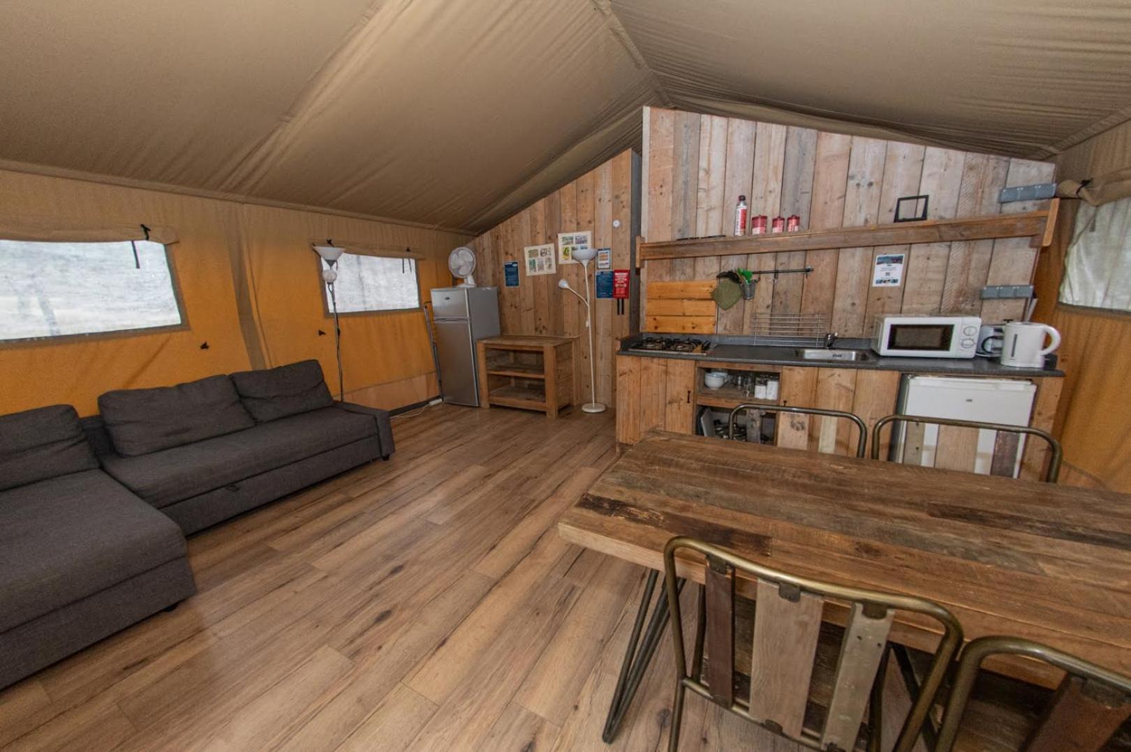 Camping Du Garlaban Aubagne Szoba fotó